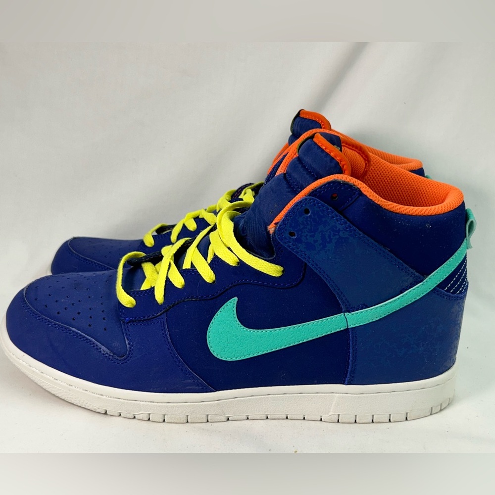 Nike Dunk High - image 1